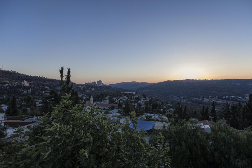 The Nest - A Romantic Vacation Home In Ein Kerem - Йерусалим Стая снимка